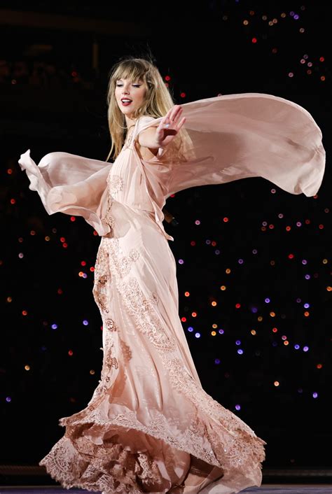 9 Feb 2024 ... 7, Swift took to the stage to do her first ... August, announced in ... How to get tickets to international shows on Taylor Swift's 'Eras Tour'.